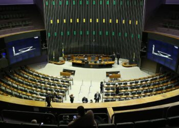 pdt-deixa-base-do-governo-na-camara-apos-saida-de-lupi