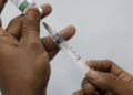 rio-retoma-nesta-quarta-feira-vacinacao-atualizada-contra-covid-19