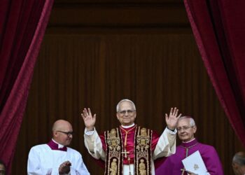 lula-cumprimenta-novo-papa-e-pede-continuidade-do-legado-de-francisco