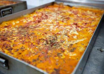 restaurante-popular-tem-cardapio-especial,-nesta-sexta-feira-(9),-em-homenagem-ao-dia-das-maes