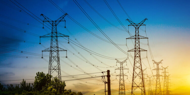 compartilhamento-de-postes-entre-energia-e-telecom-e-tema-de-debate-no-senado