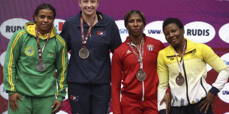 brasil-conquista-duas-medalhas-no-pan-americano-senior-de-wrestling