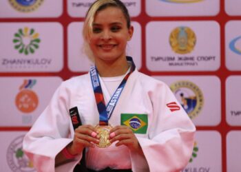 rosi-andrade-e-ouro-no-mundial-de-judo-paralimpico
