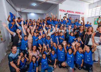 prefeita-prestigia-lancamento-do-projeto-cultivar-esportes-para-alunos-da-rede-municipal