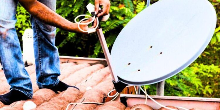 tv-digital:-ampliada-distribuicao-de-kits-de-antenas,-via-satelite,-para-323-municipios