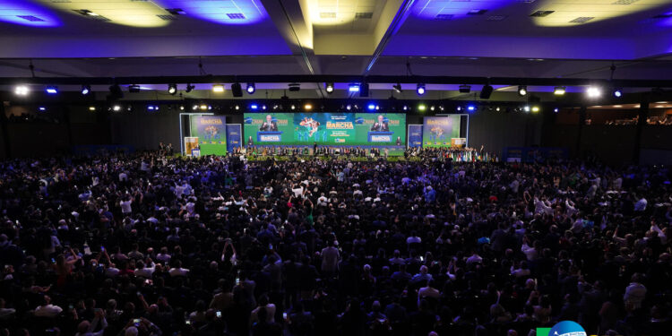 municipios-brasileiros-acumulam-rombo-fiscal-e-prefeitos-vao-a-brasilia-pedir-socorro