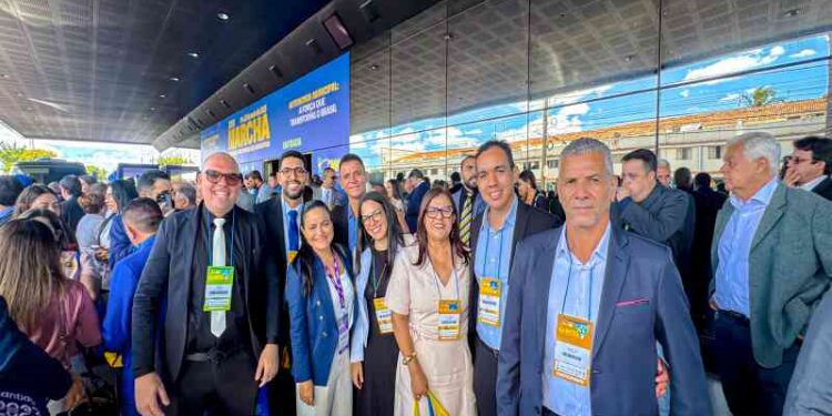 prefeita-participa-da-abertura-da-xxvi-marcha-a-brasilia-em-defesa-dos-municipios