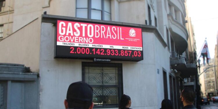 governo-ultrapassa-marca-de-r$-2-trilhoes-em-gastos-publicos-em-2025