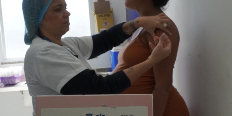 coqueluche:-sudeste-ja-registra-786-casos-da-doenca-em-2025