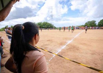 prefeita-acompanha-final-do-campeonato-de-futebol-no-parque-sao-paulo-neste-domingo-(25)