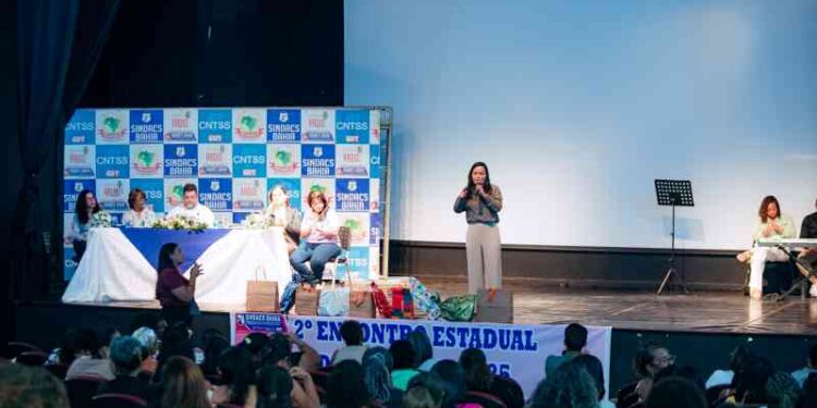2o-encontro-estadual-das-mulheres-em-lauro-de-freitas-contou-com-a-presenca-da-prefeita-debora
