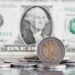 terca-feira-comeca-com-dolar-em-alta,-a-r$-5,67