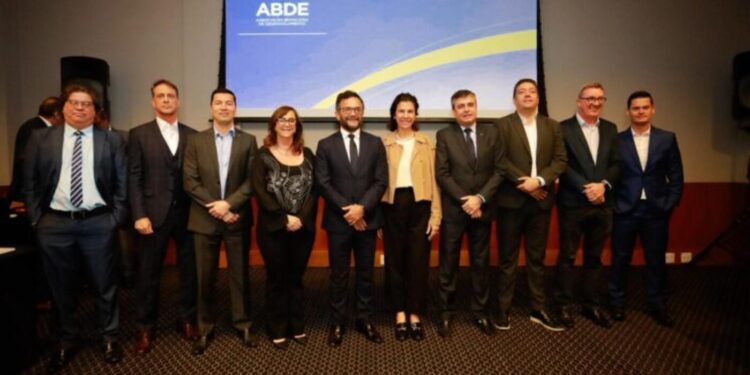 associacao-brasileira-de-desenvolvimento-da-posse-a-nova-diretoria-nesta-quarta-feira-(28)