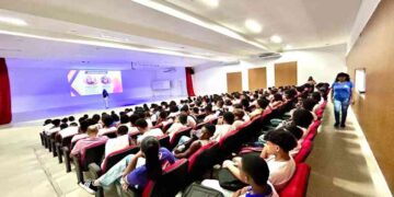 jovens-de-lauro-de-freitas-participam-de-palestra-sobre-mercado-de-trabalho