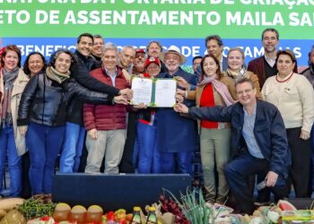 lula-cria-assentamento-da-reforma-agraria-no-parana