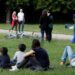franca-proibira-fumar-em-praias,-parques-e-perto-de-escolas