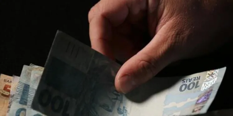 rombo-fiscal:-54%-dos-municipios-estao-no-vermelho;-deficit-chega-a-r$-33-bilhoes