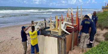 prefeitura-realiza-operacao-de-ordenamento-nas-praias-do-municipio