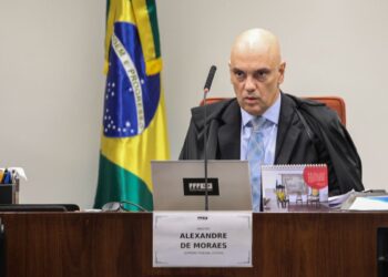 moraes-mantem-transmissao-de-interrogatorios-de-reus-da-trama-golpista
