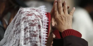 censo-2022:-numero-de-catolicos-cai,-enquanto-evangelicos-avancam