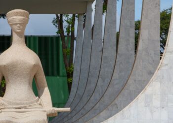 stf-suspende-julgamento-sobre-revisao-da-vida-toda