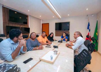 prefeita-debora-se-reune-com-o-conselho-tutelar-e-ouve-as-demandas-da-categoria