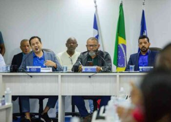prefeitura-apresenta-projeto-da-ldo-2026-em-audiencia-publica-na-camara