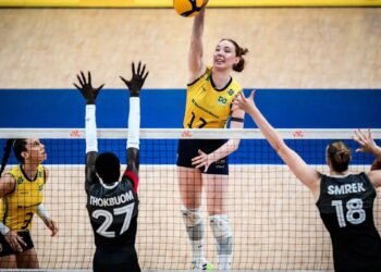 selecao-feminina-de-volei-sofre,-mas-bate-canada-na-liga-das-nacoes