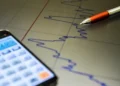 selic-em-15%:-cni-aponta-dificuldades-a-capacidade-produtiva-do-pais