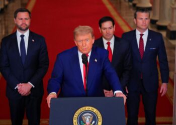 trump-anuncia-ataque-a-tres-usinas-nucleares-do-ira