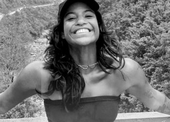 morre-brasileira-que-caiu-em-trilha-de-vulcao-na-indonesia