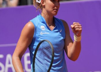 bia-haddad-avanca-as-oitavas-de-final-de-torneio-wta-500-na-alemanha
