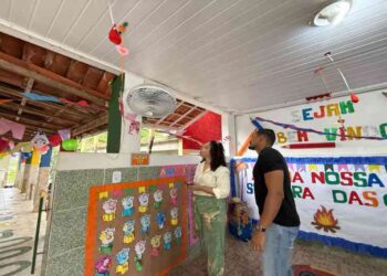 prefeitura-reforca-manutencao-das-escolas-durante-recesso-em-lauro-de-freitas