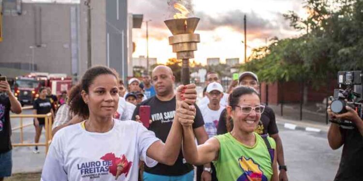 lauro-de-freitas-recebe-fogo-simbolico-da-independencia-nesta-segunda-feira-(30)