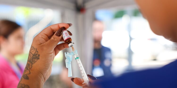 dose-de-reforco-de-vacina-contra-meningite-tera-protecao-maior