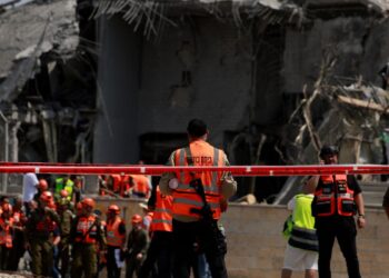 iranianos-saem-abalados-e-israelenses-mais-agressivos,-diz-professor