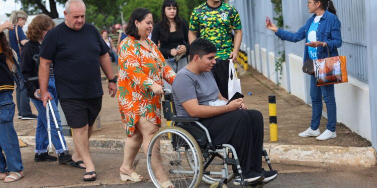 enem-2025:-prazo-para-recurso-de-atendimento-especial-termina-hoje