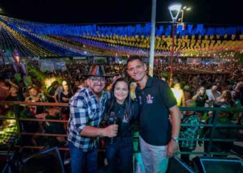 prefeita-debora-regis-celebra-sucesso-da-1a-edicao-do-pedrao-de-lauro