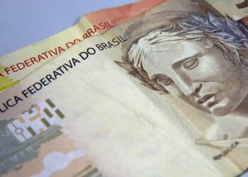 iof:-representantes-da-industria-querem-participar-de-acao-no-stf