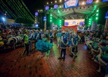 cultura-local,-bandas-e-quadrilhas-brilham-no-encerramento-do-pedrao-de-lauro