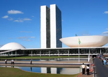 enquanto-lula-deve-levar-queda-do-iof-a-justica,-congresso-esvazia-debate-sobre-emendas-no-stf