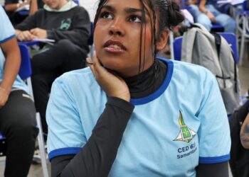 pe-de-meia:-nascidos-em-setembro-e-outubro-recebem-parcela-de-r$-200