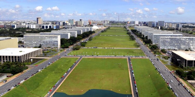 cnu-2025:-inscricoes-comecam-no-dia 2-de-julho;-veja-tabela-de-cargos