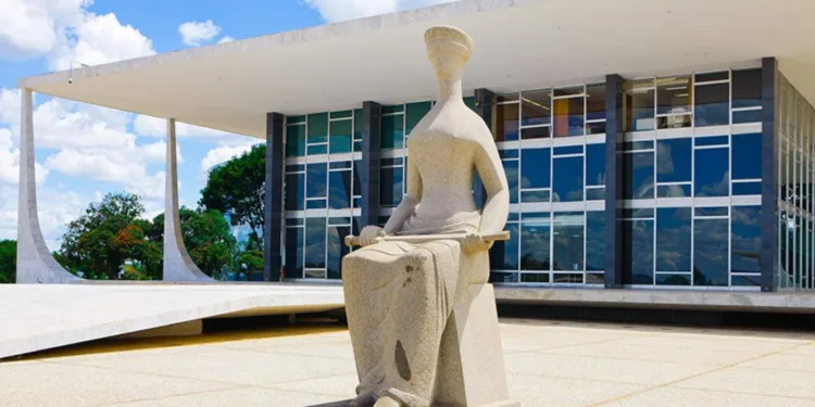 tributarista-preve-grande-numero-de-acoes-na-justica-caso-o-aumento-do-iof-volte-a-vigorar