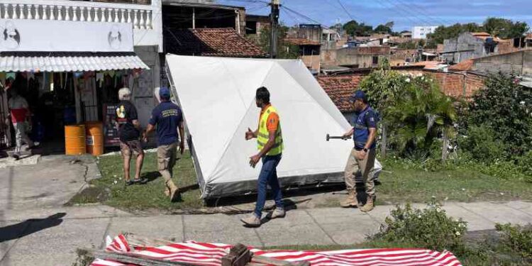 prefeitura-realiza-acao-de-ordenamento-em-praca-de-vida-nova