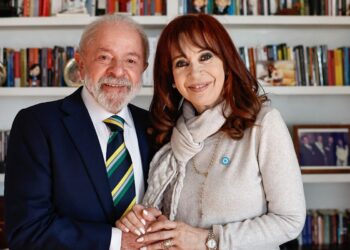 cristina-kirchner-esta-com-gana-de-luta,-diz-lula-apos-visita