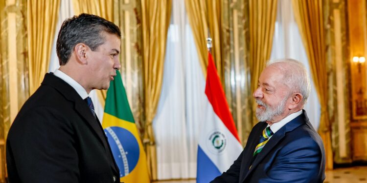 lula-e-santiago-pena-conversam-sobre-caso-de-espionagem-da-abin