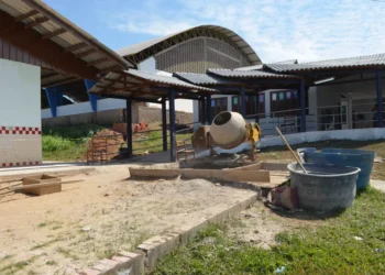 municipios-podem-ter-que-devolver-r$-3,6-bilhoes-por-obras-da-educacao-canceladas
