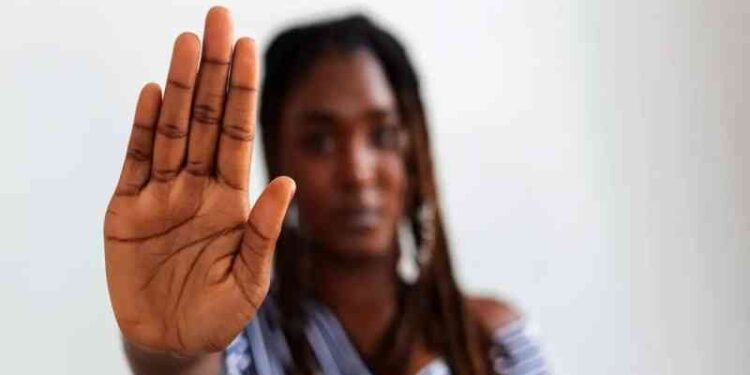 palestra-da-inicio-a-acao-julho-das-pretas-em-lauro-de-freitas