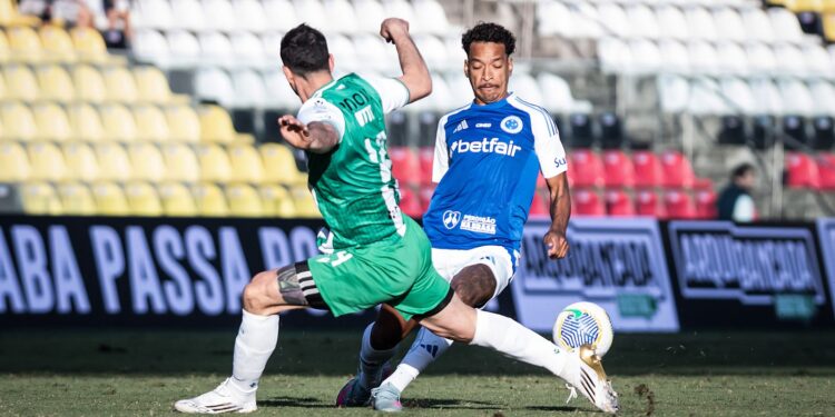 cruzeiro-vence-banfield-antes-de-retomada-do-campeonato-brasileiro